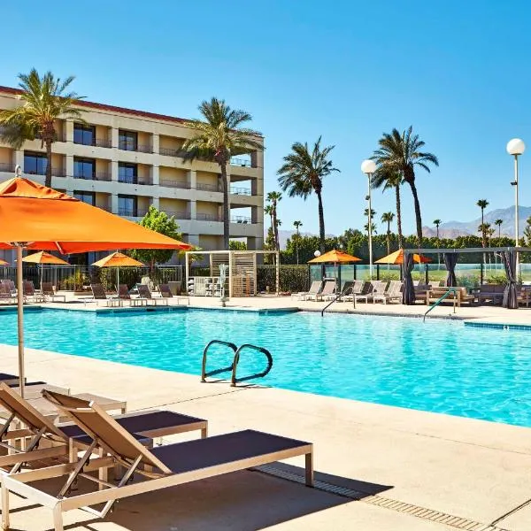 DoubleTree by Hilton Golf Resort Palm Springs, hotelli kohteessa Cathedral City