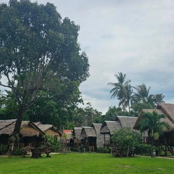 Eden Lanta Bungalow, hotel in Phra Ae beach