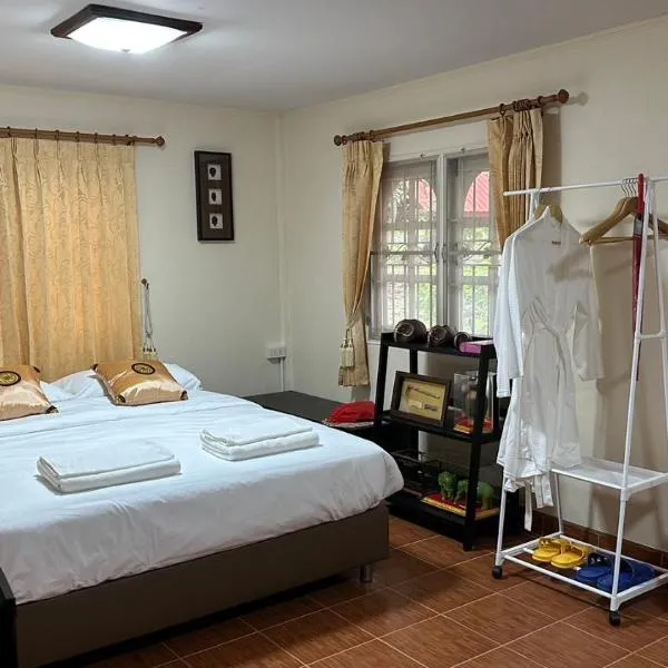 Narai - Homestay in Thapthan, hotel v destinaci Ban Nong Chum Saeng
