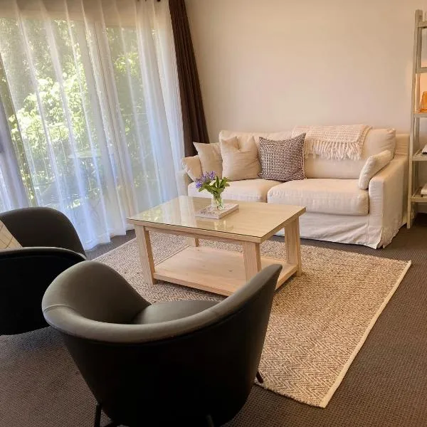 Angaston Mews Apartments, hotel v destinaci Angaston
