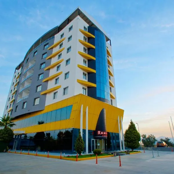 Ramada By Wyndham Soma, hotel Somában