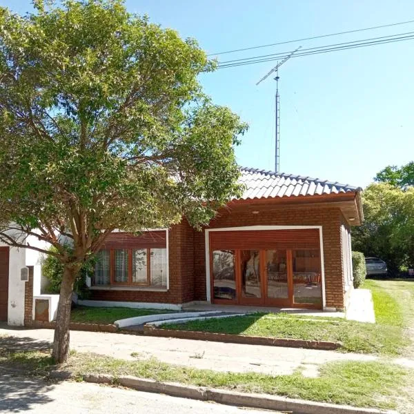 Casa chalet a minutos de Claromecó, Balneario Reta, Balneario Orense, hotel a San Francisco de Bellocq