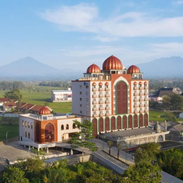 Alhambra Hotel & Convention, BW Signature Collection, hotel in Tasikmalaya