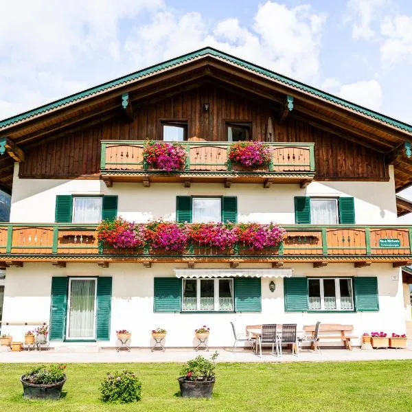Haus Michaela, hotel in Gschwandt