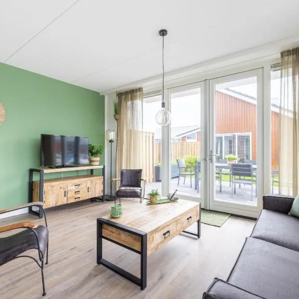 Holiday Home De Meerparel by Interhome, hotel in Uitgeest