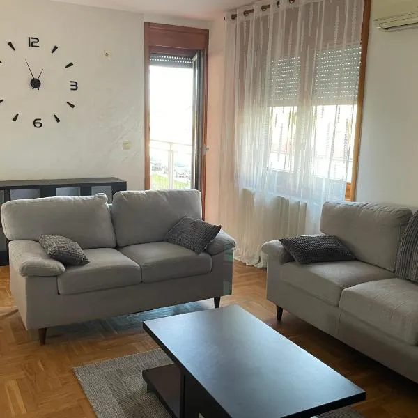 Bap-Belt apartment, hotel v destinácii Bačka Palanka