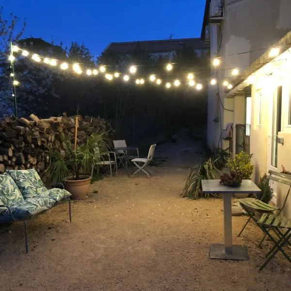 Pause au pied des Cevennes – hotel w mieście Alès
