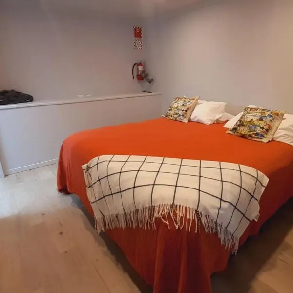 Nights on Broadway - The APARTMENT, hotel in Matamata