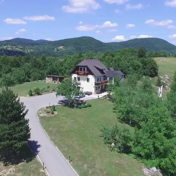 Apartments Sven, hotel u Rastovači