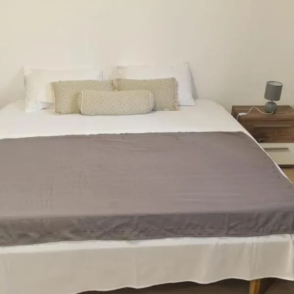 Paradies Caraibes IV, hotel in Les Abymes
