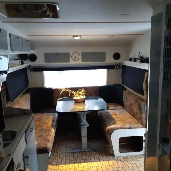 Winter caravan、ロヴァニエミのホテル
