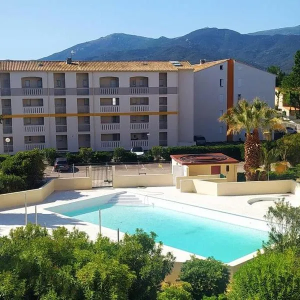Piscine - mer 5 minutes à pied - sans draps, hotel in Argelès-sur-Mer