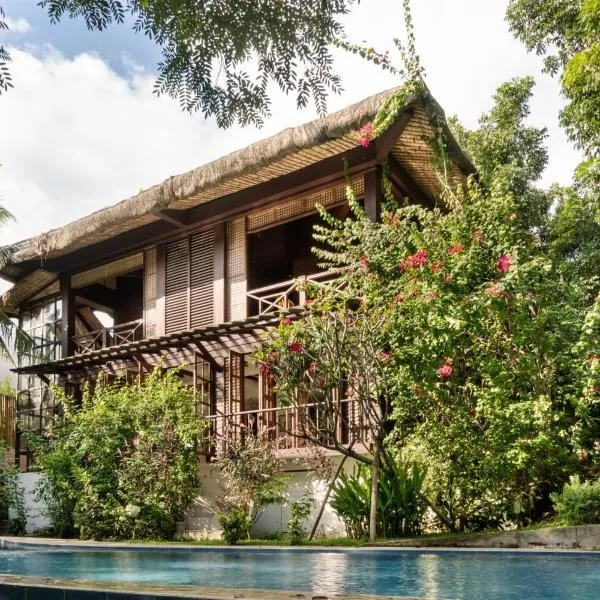 The Red Hen Homestead, hotel v destinaci Batangas