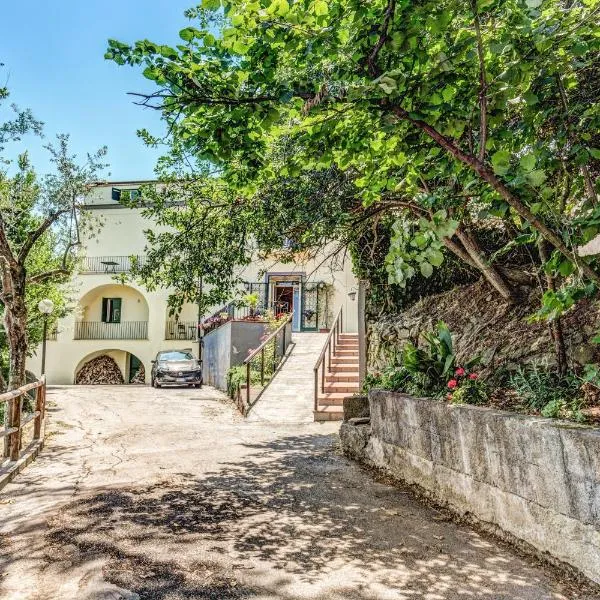 Villa Romita, hotel di SantʼAgata sui Due Golfi