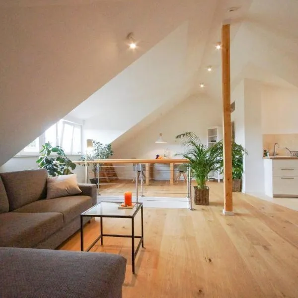 Modernes und helles Apartment im Loft Stil, hotel v destinaci Heidelberg