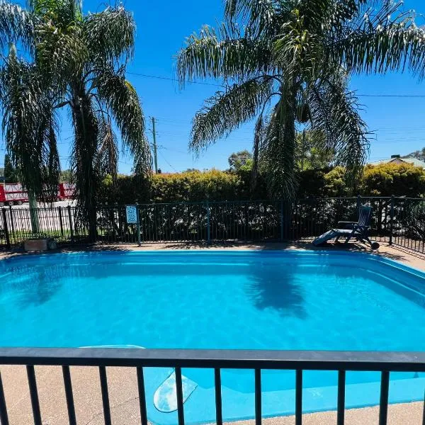 OVERLANDER MOTOR LODGE, hotel v destinaci Gunnedah