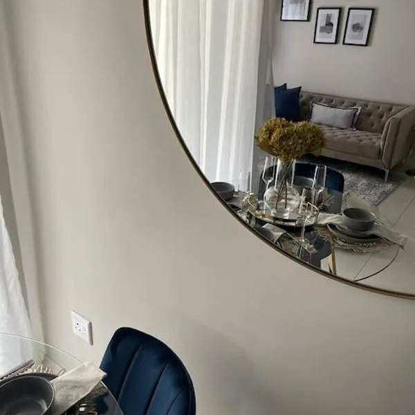 Elcaro Luxury Villas-Royal Abode, hotel in Midrand