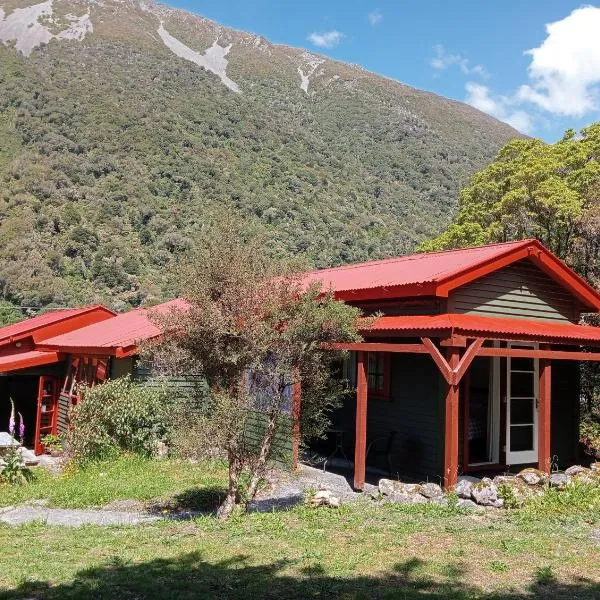 Rata Lodge Accommodation、アーサーズ・パスのホテル