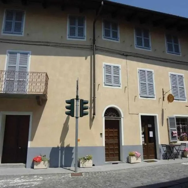 4 tea 4 house, hotel v destinácii Romano Canavese