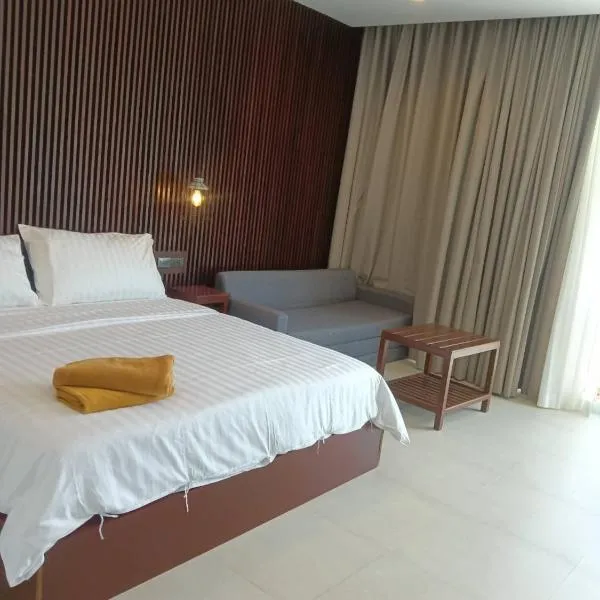 Beach house by Rose massage, hotel v destinaci Nai Thon pláž
