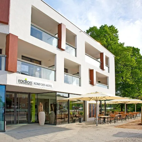 Radlon Fahrrad-Komfort-Hotel, hotel v destinaci Waren