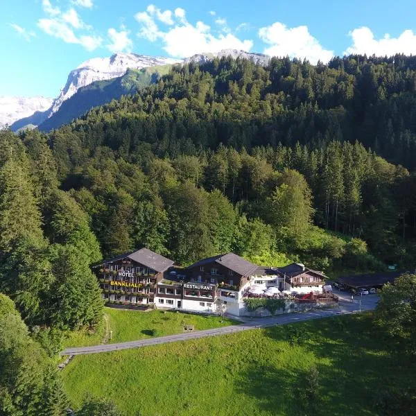 Hotel Bänklialp, hótel í Engelberg