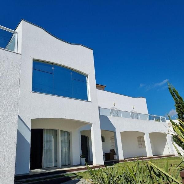 Mansão Casa Blanca em São Roque c/ 5 vagas garagem