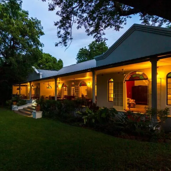 The Courtney Lodge, hotel in Victoria Falls