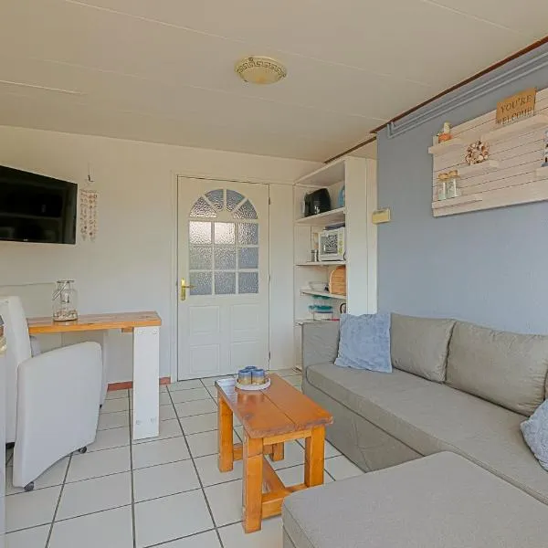 Tiny House Petite - Callantsoog aan Zee, hotel v destinaci Callantsoog