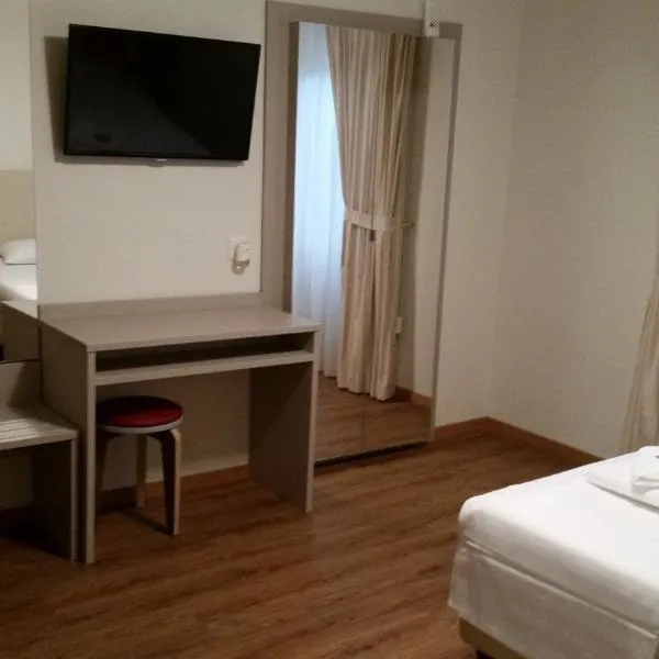 Ristorante Stazione con alloggio, hotel v destinaci Rivera