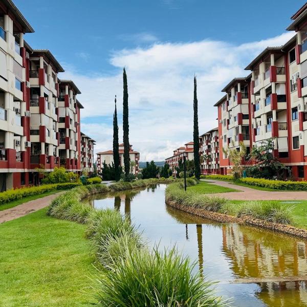 Flat 314 reformado no Lake Side