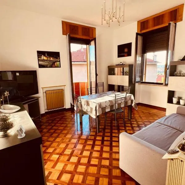 Premier étage, hotel in Varazze