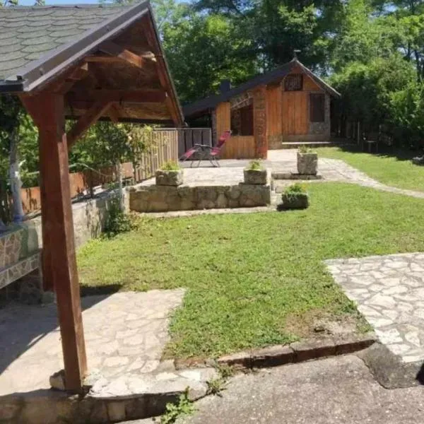 Popović na Drini, hotel in Bajina Bašta