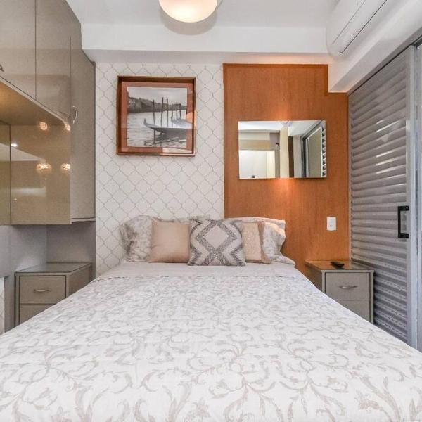 Flat sensacional 5 pessoas em condomínio moderno 2 suites climatizados - Foto 2