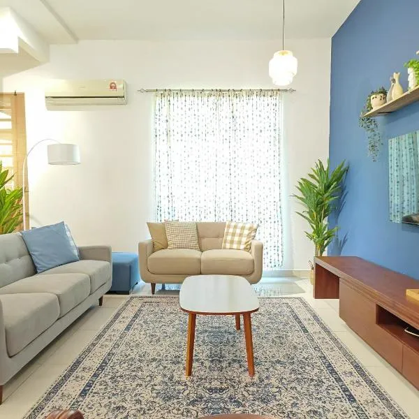 Ocean 27 Batu Ferringhi Shamrock Beach 6 Bedroom 22pax with Pool, hotel in Batu Ferringhi