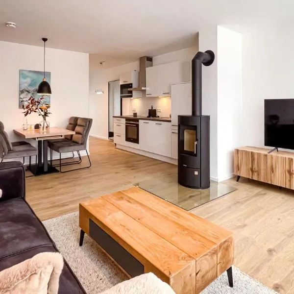 Gebirgsresort - Ferienwohnung Schanzenblick: Winterberg'de bir otel