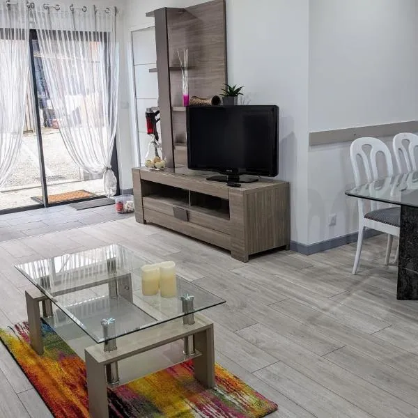 Domaine de la Griffe - Appartement "Sous Dine", hotel a La Roche-sur-Foron