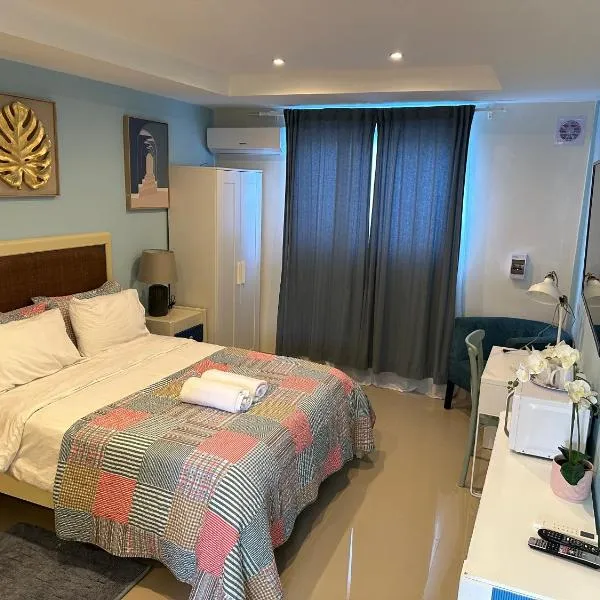 Noe Hotel , One Bed Room Close to The beach Room #1, hotel v destinaci Punta Cana