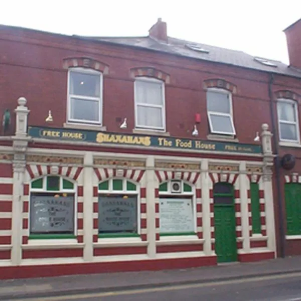 Shanahans B&B with Sports Bar, hotel v Birminghamu