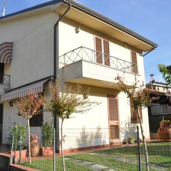 La Casa di Tommy, hotel v destinaci Monsagrati