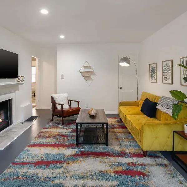Quaint 1BD 1BA Bungalow, hotel en Los Ángeles