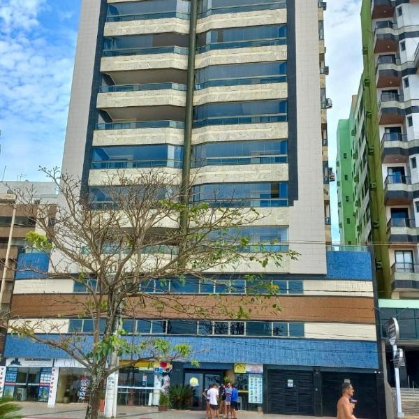 Excelente 3 quartos com suite, Wi-Fi, na Beira Mar em localização privilegiada
