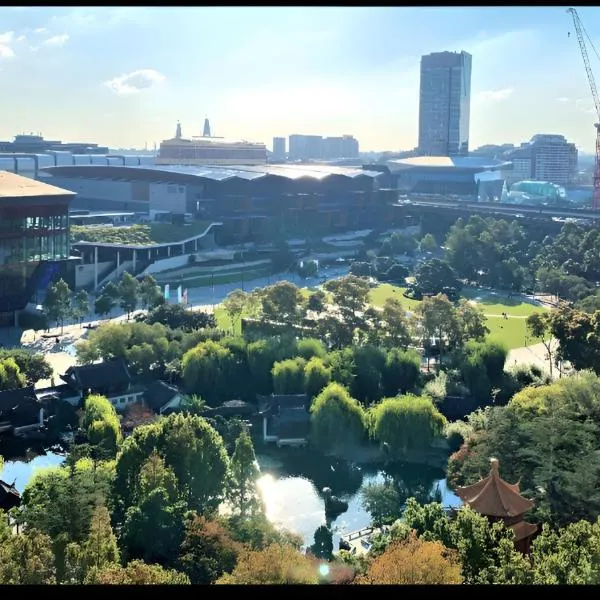 Excellent location,Darling Harbour