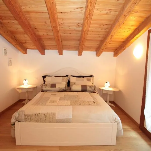 Albergo Diffuso Polcenigo D. Brolo – hotel w mieście Polcenigo