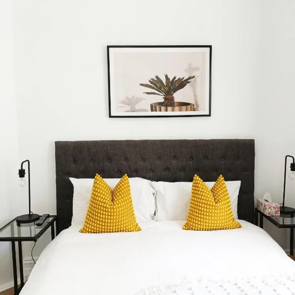 Stylish Queen Room 1Min Walk to Station 5Min to City 10Min to Airport, hotel a Sydney