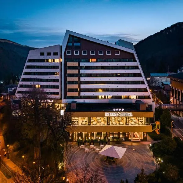 ホテル インターナショナル（Hotel International）、シナイアのホテル