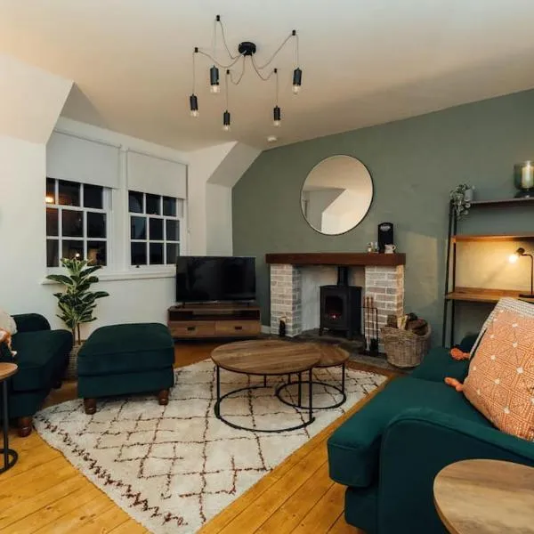 The Old Deanston Workers Cottage, hotel i Doune