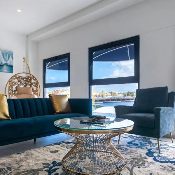 Handelskade Penthouse, hotel v destinaci Willemstad