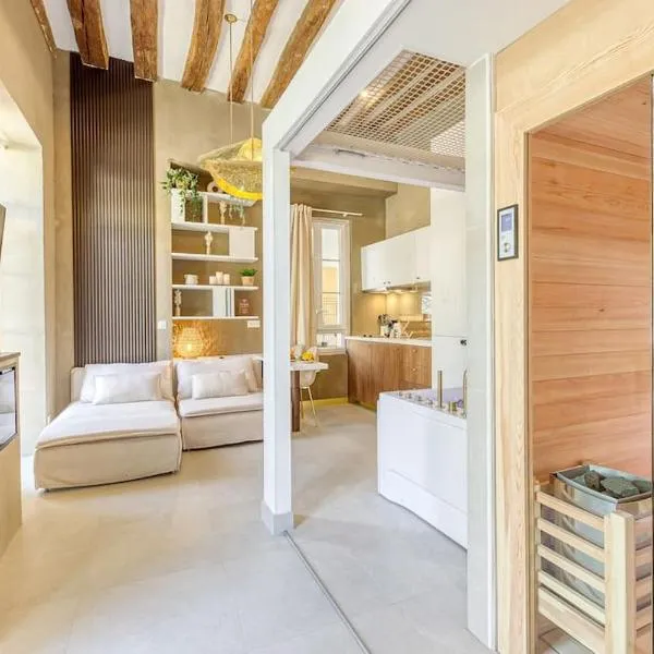 Luxury Suite - Jacuzzi et Sauna, hotel v destinaci Arpajon