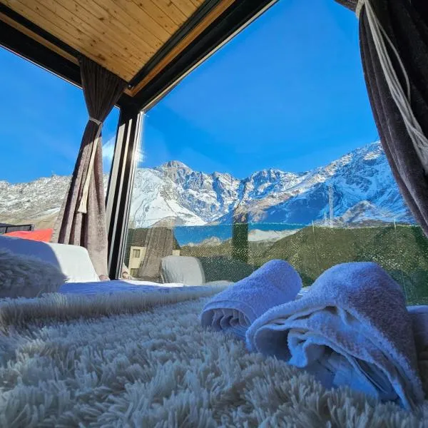 mood villa Kazbegi, hotel v destinaci Stepancminda